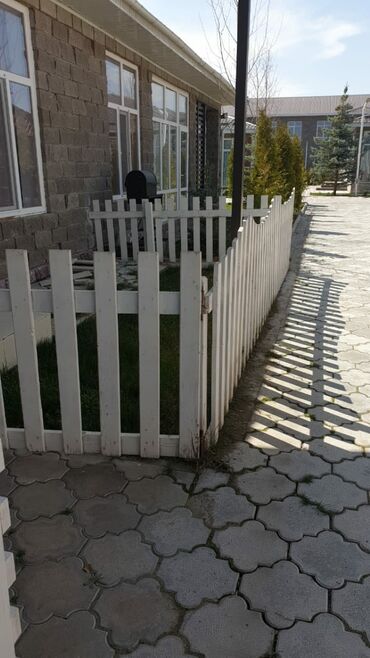 147 объявлений | lalafo.kg: Штакетник, забор, ограждение 25 метров в Бишкеке