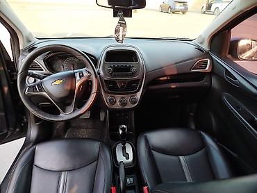 сигналов: Chevrolet Spark: 2020 г., 1 л, Автомат, Бензин, Хэтчбэк — 9