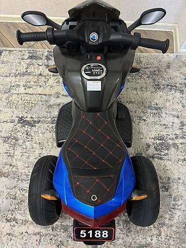 oyuncaq fiqur: Uşaq elektrik motosikleti – 3 təkərli, mavi rəng Xüsusiyyətlər — 6