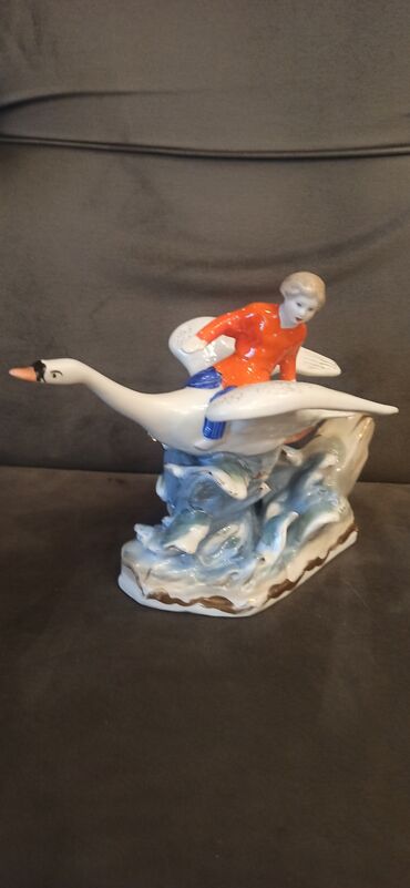 вазы из богемского стекла: Əntiq vaza, 1950 il, SSRİ lalafo.az -da вазы из богемского стекла: Əntiq vaza, 1950 il, SSRİ