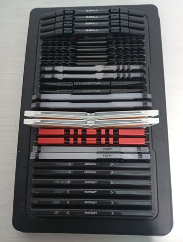 оперативная память ddr2: Оперативдик эс-тутум, Колдонулган, Corsair, 16 ГБ, ПК үчүн