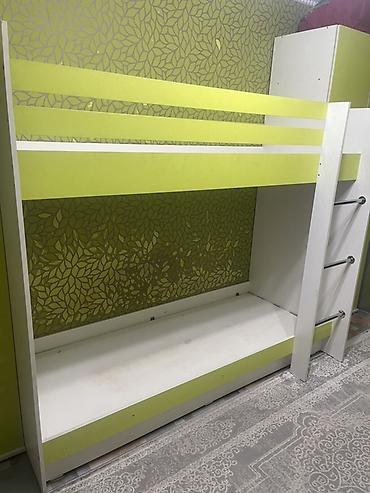 bunk bed: Детская гарнитура, Б/у, Для девочки, Для мальчика, ДСП, цвет - Зеленый, Самовывоз — 9