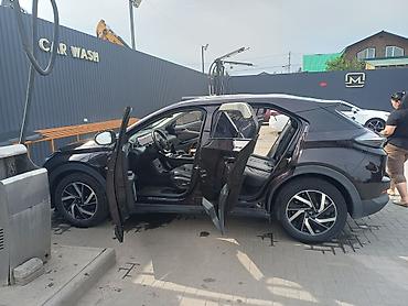 byd han ev: Электромобиль Cyneta (кроссовер) - Кузов: компактный кроссовер, 5 — 6