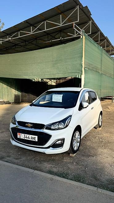 лед освещение: Chevrolet Spark: 2018 г., 1 л, Бензин, Хэтчбэк — 4