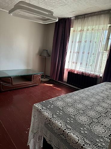 Долгосрочная аренда домов: 50 м², 3 комнаты — 4