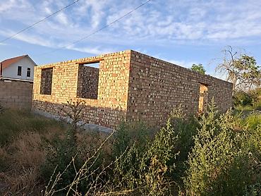 Продажа полдома: Буто эле 4 болмолу уй сатылат 1 май дача Сокулук Алмашу жолу бар at lalafo.kg — 4 Продажа полдома: Буто эле 4 болмолу уй сатылат 1 май дача Сокулук Алмашу жолу бар — 4