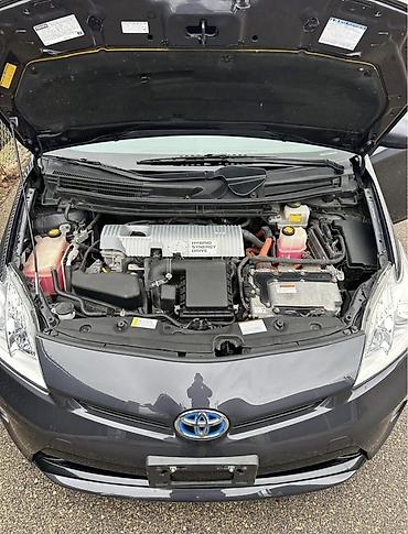 Картины: Срочно продается Тойота приус 2012 пробег 149тыс км По всем вопросам — 9