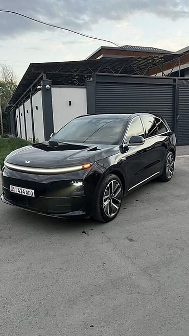 byd e6: Lixiang L6: 2025 г., 1.5 л, Автомат, Электромобиль, Кроссовер — 1