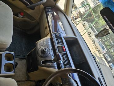 Honda: Honda Elysion: 2004 г., Автомат, Бензин, Минивэн — 17