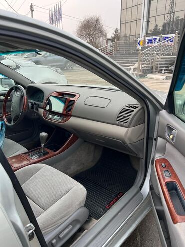 Toyota: Toyota Camry: 2.4 л, Автомат, Газ, Седан