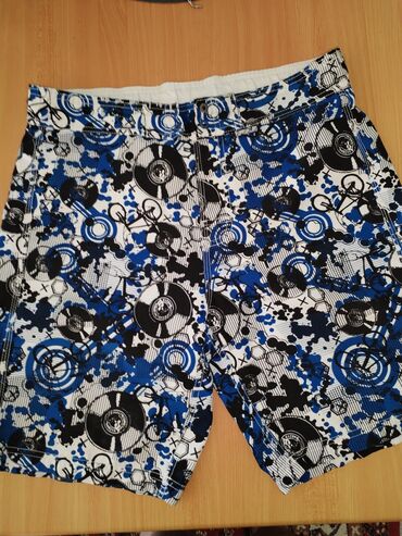 dsquared muske farmerke: Shorts L (EU 40), color - Multicolored
