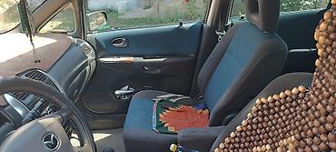 Унаа сатуу: Mazda PREMACY: 2002 г., 1.8 л, Кол менен иштөөчү, Бензин, Вэн/Минивэн — 3