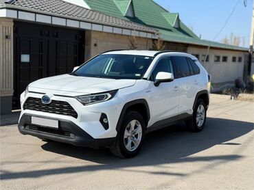 тойота ехо: Срочно срочно продаю toyota rav 4 hybrid год выпуска 2021 пробег 58971