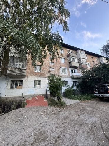дом бег кунгой: 3 комнаты, 90 м², 104 серия, 2 этаж, ПСО (под самоотделку)