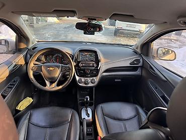 Chevrolet: Chevrolet Spark: 2017 г., 1 л, Автомат, Бензин, Хэтчбэк — 2