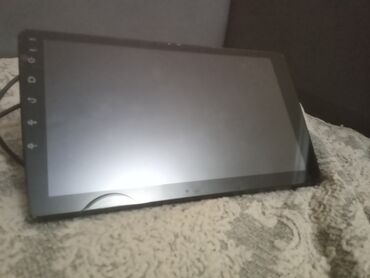 Monitorlar: Monitor, İşlənmiş, Cihaz paneli, LCD displey, Ünvandan götürmə