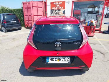 Toyota: Toyota Aygo: 1 l. | 2016 έ. Χάτσμπακ — 3