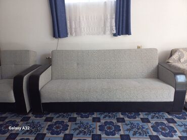 Kreslolar: Divan, İşlənmiş, Açılmayan, Parça, Çatdırılma yoxdur
