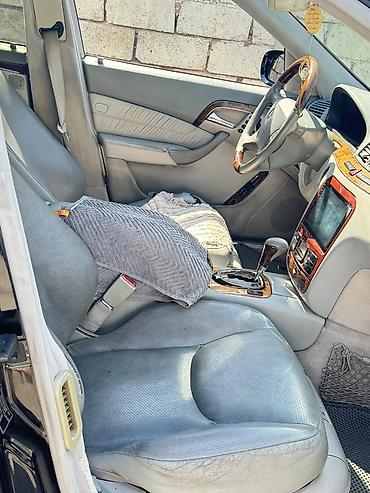 a class mercedes: Mercedes-Benz S-Class: 3.7 l | 2004 il Sedan — 3