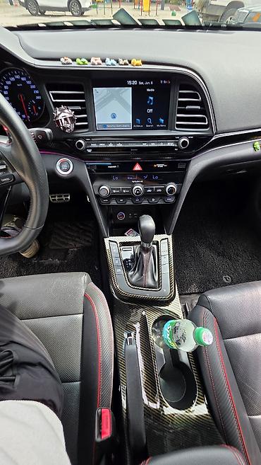 авто кондицонер: Hyundai Avante: 2019 г., 1.6 л, Вариатор, Бензин, Седан — 9