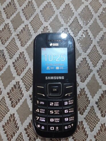 samsung z flip baku: Samsung E2222 Duos