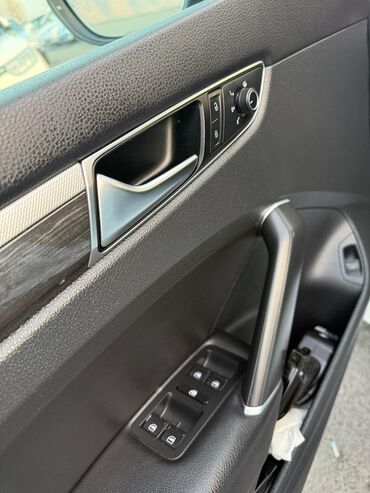 Volkswagen: Volkswagen Passat: 2018 г., 0.2 л, Автомат, Бензин, Седан — 12