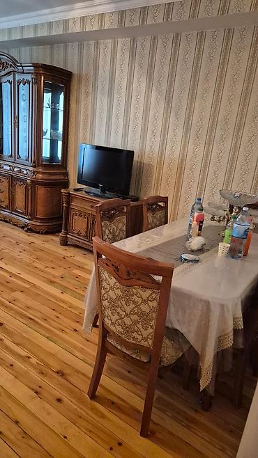 binalar: Ramani sosial binalarda 3 otaq ayle verlir qiyməti 350 azn — 8