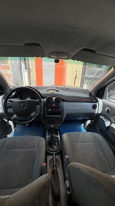 xpeng g3: Chevrolet Aveo: 2004 г., Бензин, Хэтчбэк — 8