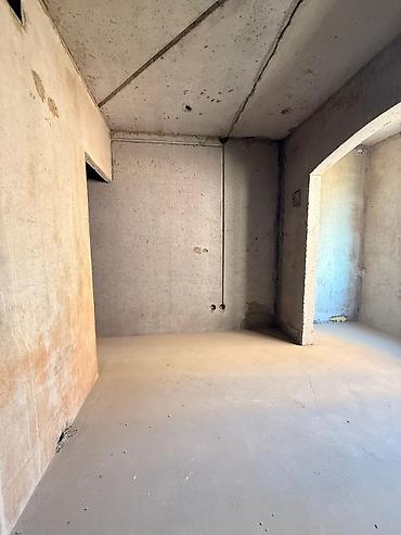 Продажа квартир: 3 комнаты, 83 м², 106 серия улучшенная, 2 этаж, ПСО (под самоотделку) — 6