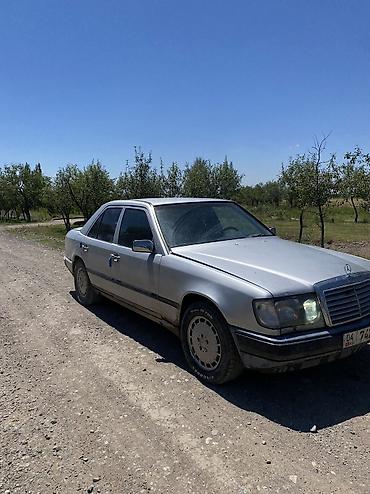 бензин токмок: Mercedes-Benz W124: 1985 г., 2 л, Кол менен иштөөчү, Дизель — 4