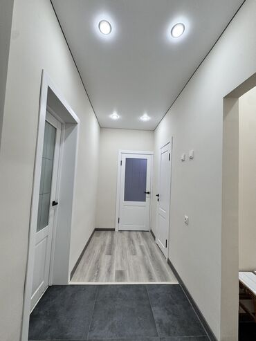 куплю кварт: 1 бөлмө, 35 кв. м, Жеке план, 3 кабат, Евроремонт