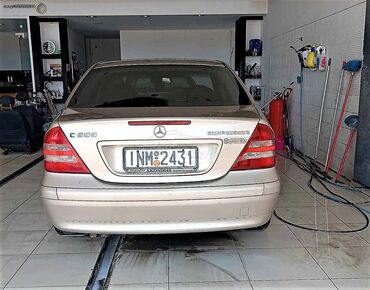 Mercedes-Benz C 200: 1.6 l. | 2004 έ. Λιμουζίνα