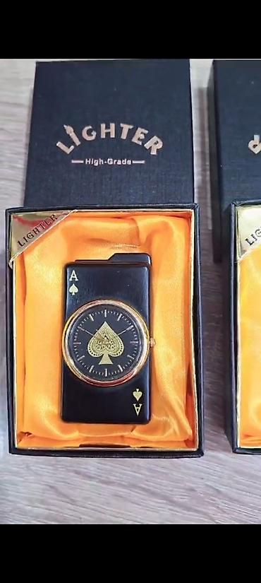 Hədiyyələr: Qravirovkalı premium alışqan – hədiyyəlik dəst Məhsulun — 1