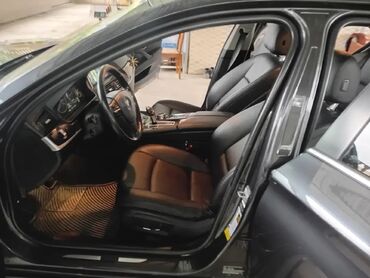 BMW: BMW 5 series: 2 l | 2014 il Sedan — 22