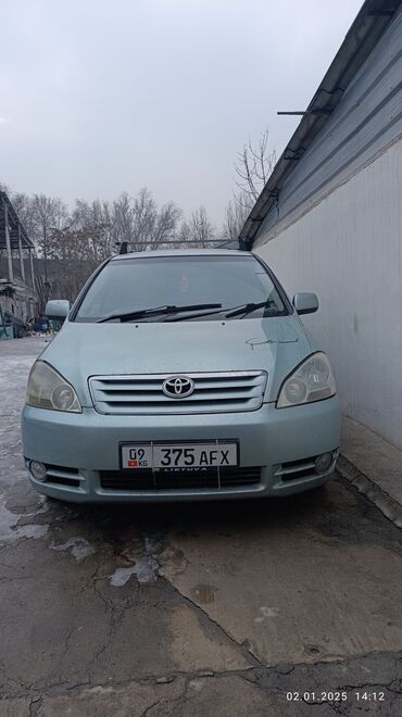 тайта камри: Toyota Ipsum: 2003 г., 2.4 л, Автомат, Бензин, Минивэн