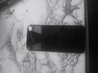 iphone se 2: IPhone SE, 32 GB, Gümüşü