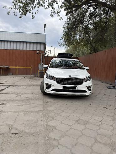 carnival: Kia Carnival: 2019 г., 2.2 л, Автомат, Дизель, Минивэн — 4