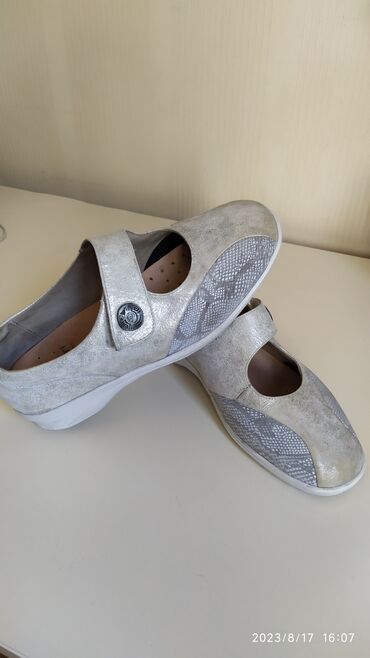 tufli na shnurkakh: Мягкие и удобные туфли с ортопедической стелькой, для больных ног,для