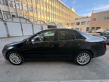 xrom disk: Volkswagen Jetta: 2 l | Sedan — 5