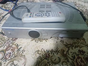 neos: NEOSAT peyk qəbuledicisi (model DS-8800 Plus) – pult və şəbəkə naqili — 1