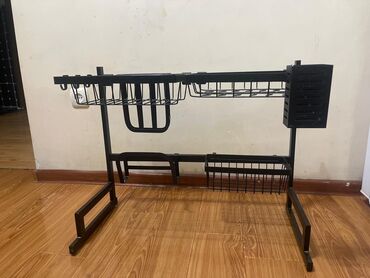 подставка для цветов напольная металлическая: Кургаткыч, түсү - Кара, Колдонулган