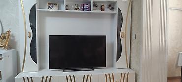 guzgu şamdan: Qonaq otağı üçün dəst – klassik-modern üslub Tərkibi: - TV stendi və — 5