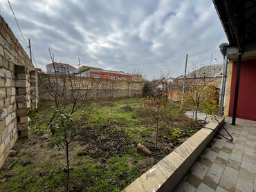 Köhnə tikili: Satılır: tam təmirli, zövqlə dizayn edilmiş 2 otaqlı mənzil üçün mebel — 24