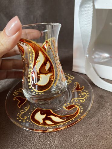 İçki üçün qablar: Armudu stəkanlar, 1 əd