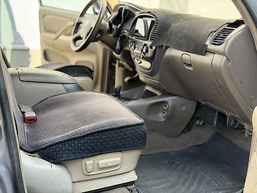 семиместный джип: Toyota Sequoia: 2001 г., 4.7 л, Автомат, Бензин, Внедорожник — 8