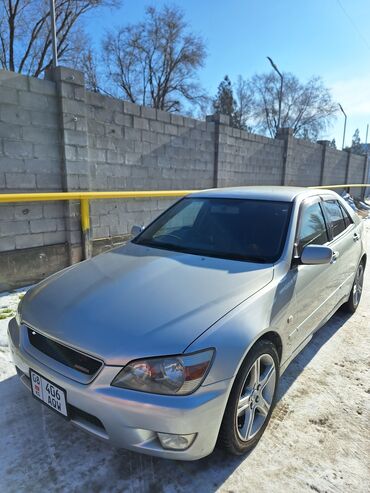 Toyota: Toyota Altezza: 2002 г., 2 л, Автомат, Бензин, Седан