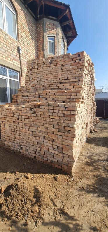 Строительный кирпич: Полнотелый, таблетка, Жженый кирпич, 250x120x65
