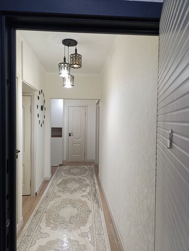 ищу квартиру дордой рынок рядом: 3 комнаты, 52 м², 106 серия, 8 этаж, Евроремонт