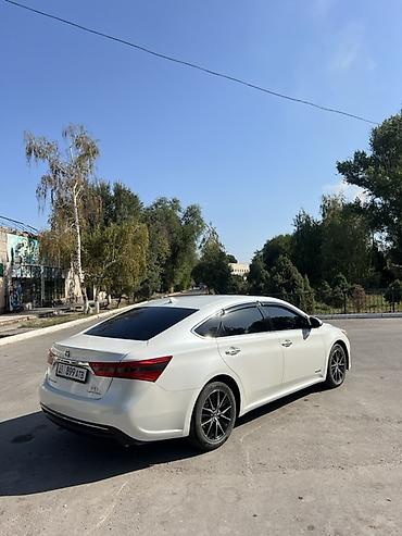 camry universal: Toyota Avalon: 2013 г., 2.5 л, Гибрид, Седан — 5