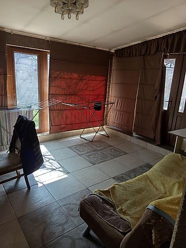 Продажа коттеджей и домов: Продаю дом в очень хорошем районе два санузел зал прихожая большая — 18